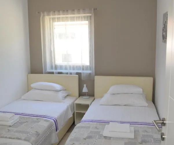 Mio Mare アパート *